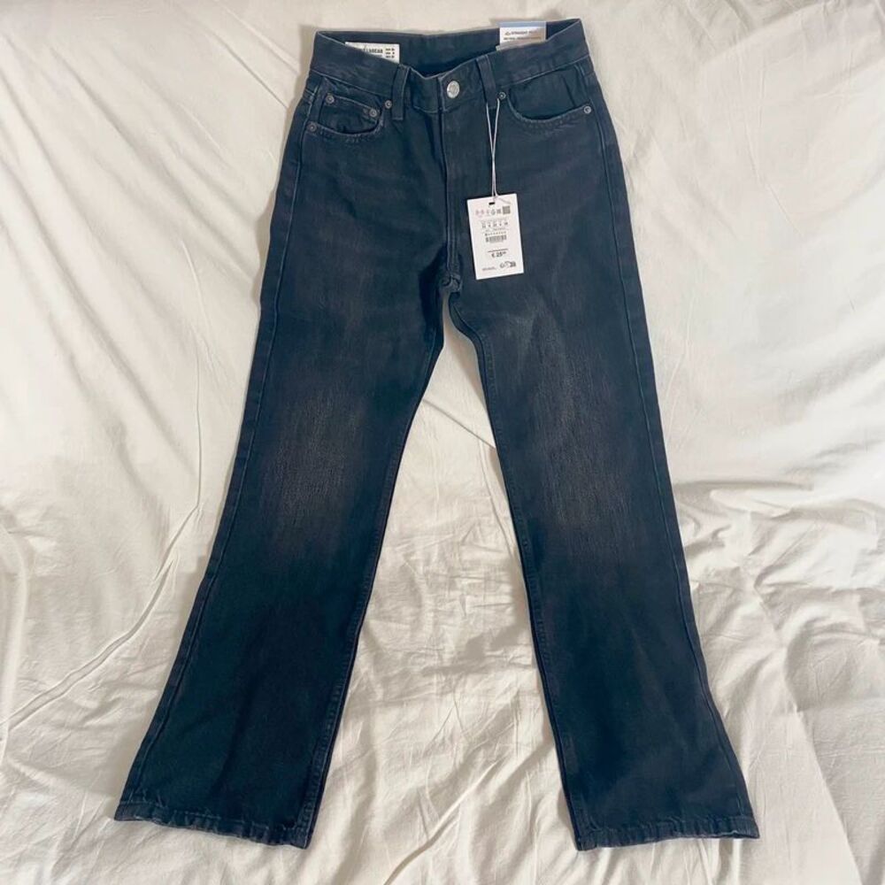 NWT black Pull & Bear Mid Waist Straight Leg Jeans Size 0 - Picture 4 of 12